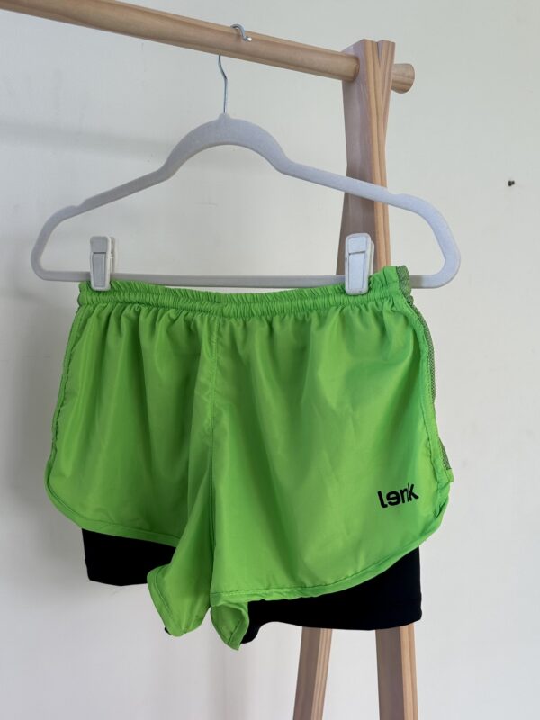 Short Tactel Feminino Verde